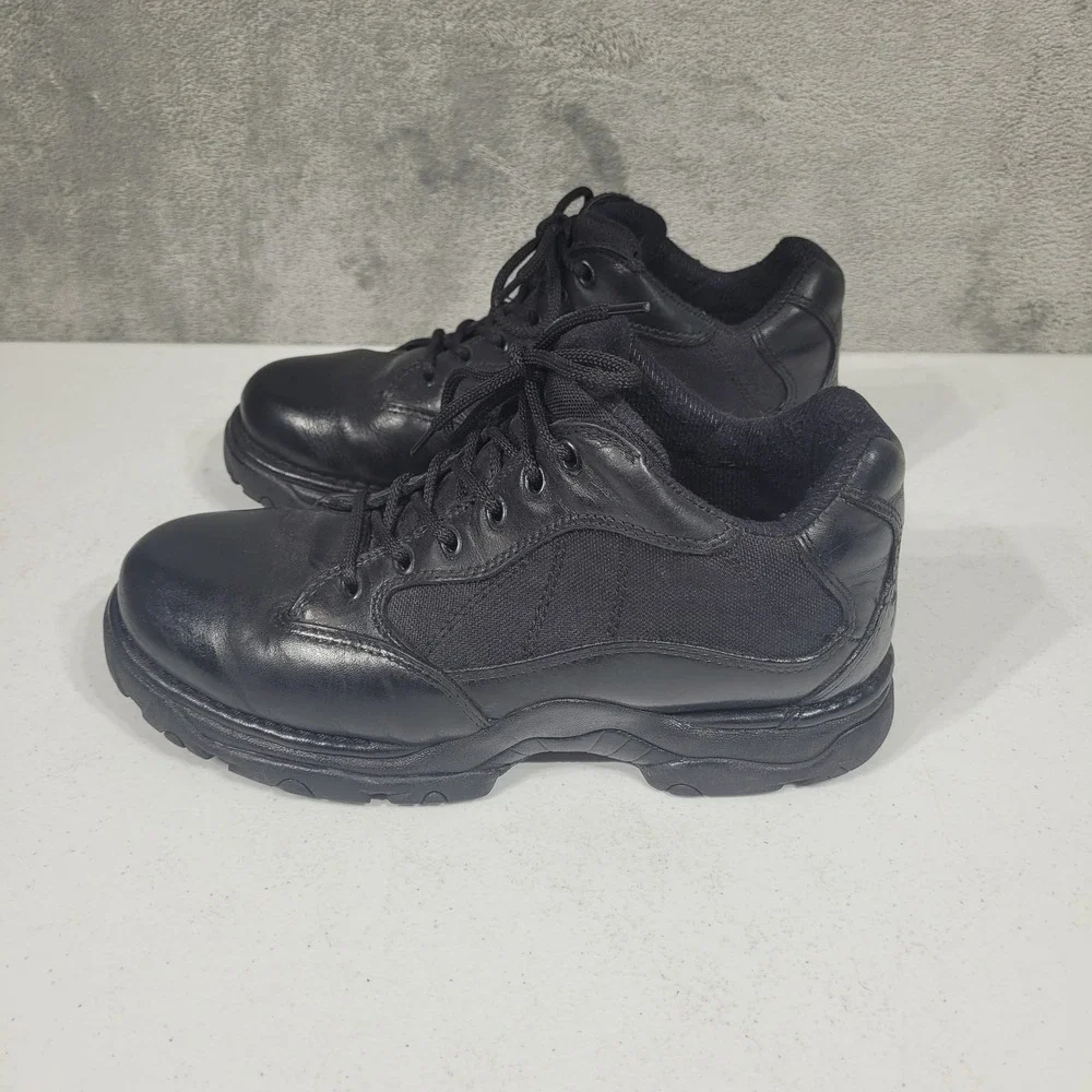 Danner Boots Mens 9 Striker 30 Black Tactical Duty Shoes Leather 42902